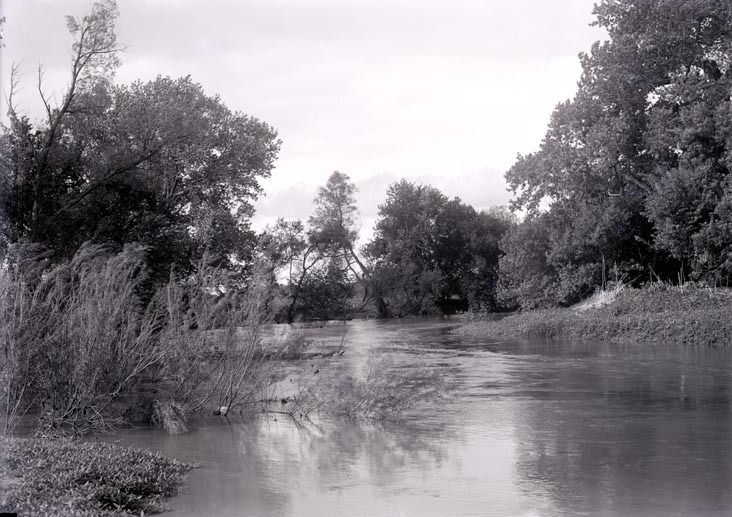 Original caption: Salt Creek, 2-1/2 miles NE of Havelock. May 28, 1916