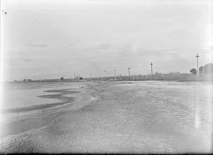 Original caption: Salt Basin-east along north shore of lake. 1921