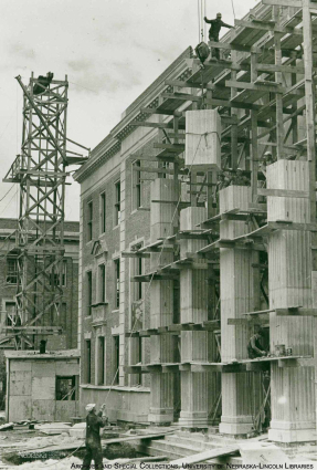 Construction, pillars on north facade.
