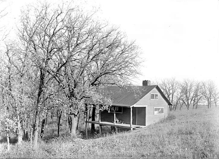 Branson Woods, Lincoln-the studio. Nov. 13, 1921. Lancaster County. Frank H. Shoemaker (321301-A1326)