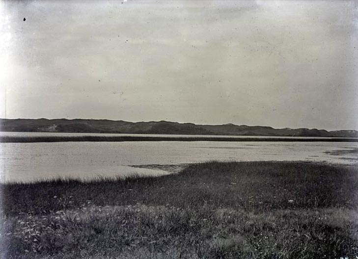 Original caption: Dad's Lake, Cherry Co., Nebr. View South. Sept. 1911. Cherry Count.