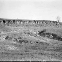 Original caption: Clay-pit northeast of salt Basin, Lincoln. 1914